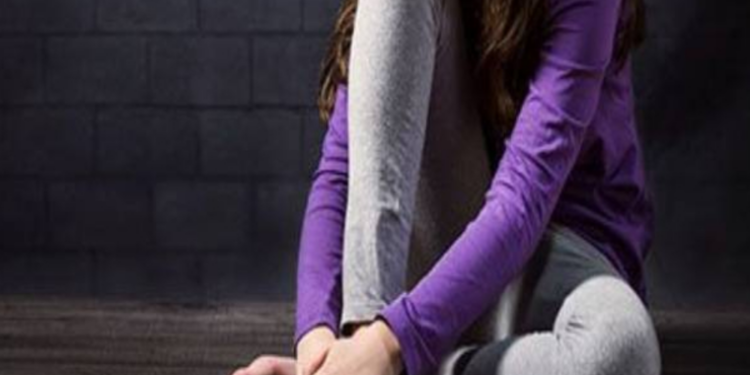 தமிழர் பகுதியில் நண்பியை தேடி சென்ற யுவதிக்கு நிகழ்ந்த கொடூரம்!