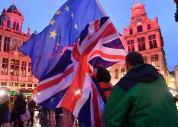 ஒரு மாதத்தில் மாத்திரம் பல மில்லியன்களை கடன்களை பெற்ற பிரித்தானிய அரசு!