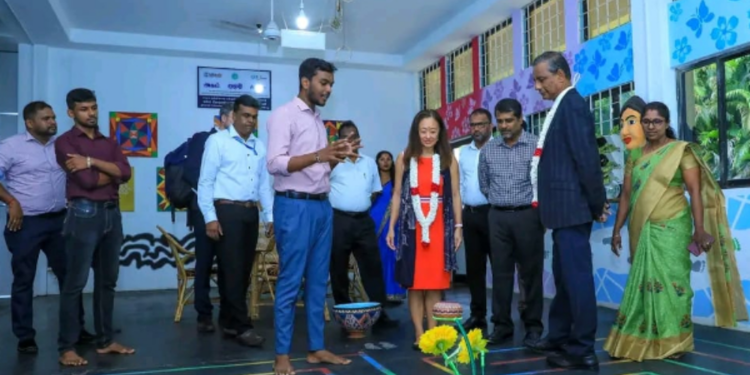 யாழ். பல்கலைக்கு விஜயம் மேற்கொண்ட அமெரிக்க தூதுவர்!