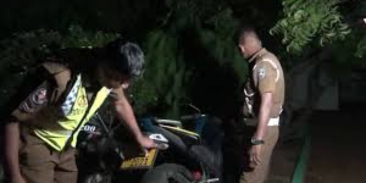 மோட்டார் சைக்கிளில் இருந்து கீழே வீழ்ந்து தாய் மரணம்!