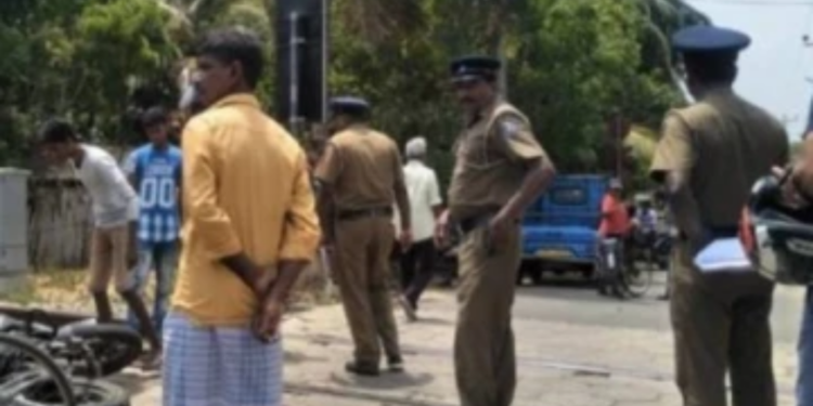 யாழில் மது போதையில் வீட்டிக்குள் நுழைந்து கொலை வெறி தாக்குதல்!