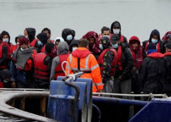 பிரித்தானியா புகலிடக் கோரிக்கையாளர்கள் தொடர்பில் உள்ளூர் மக்கள் விசனம்!