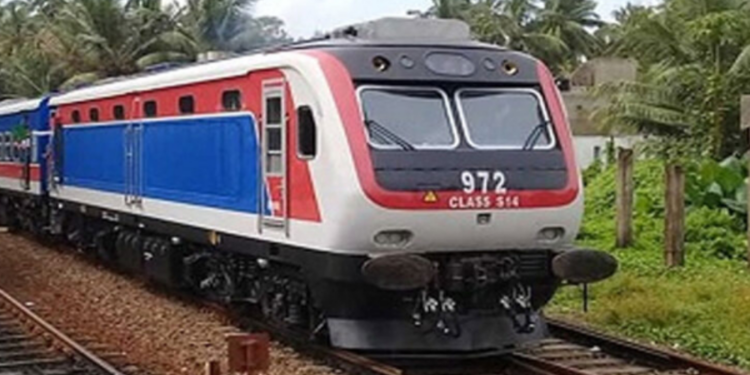 யாழில் ரயில் மோதியதில் மாற்றுத்திறனாளி  மரணம்!