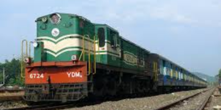 தொடரூந்து நிலைய பொறுப்பதிகாரிகள் எச்சரிக்கை!