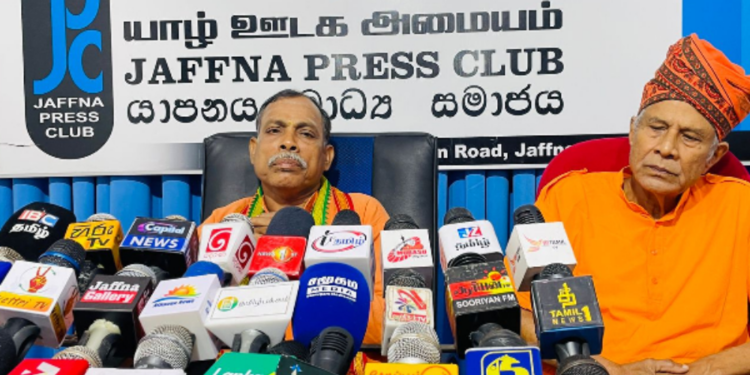 சுமந்திரன் அரசியலுக்கு தகுதியற்றவர்!