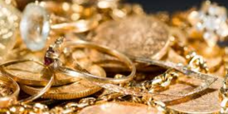 பல இலட்சம் ரூபா பெறுமதியான தங்க நகைகள் கொள்ளை!