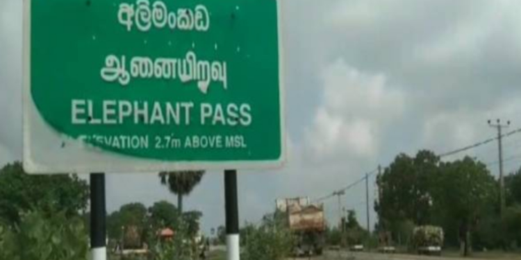 திடீரென அகற்றப்பட்ட சோதனை சாவடிகள்!