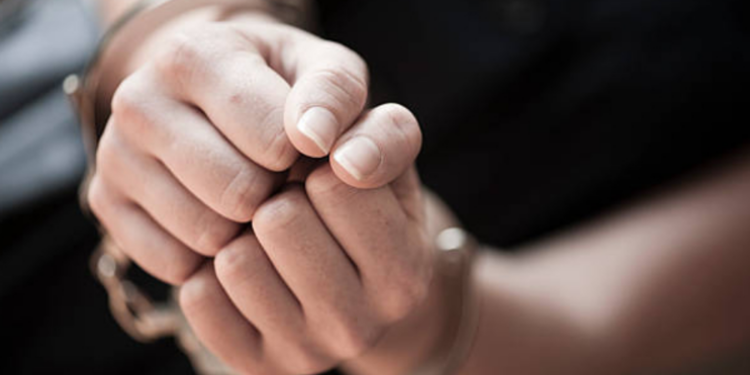 தம்பதி கொலை சம்பவத்தில் சிக்கிய கர்ப்பிணி!