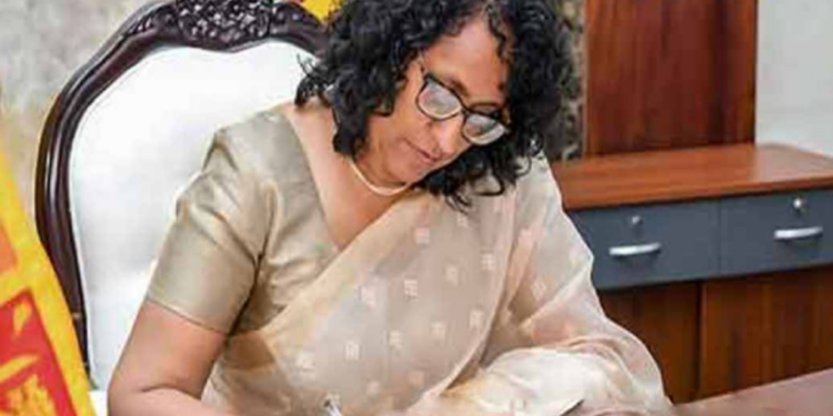 மீண்டும் பிரதமராக கடமைகளை பொறுப்பேற்றார் ஹரிணி அமரசூரிய