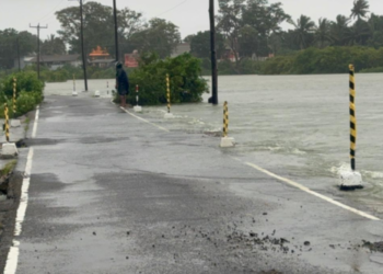 முல்லைத்தீவு வட்டுவாகல் பாலம் ஆபத்தான நிலையில்!