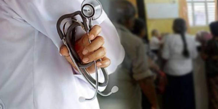 வடக்கு – கிழக்கு சுகாதார மற்றும் வைத்தியசாலை பணிப்பாளர்கள் சிலருக்கு இடமாற்றம் !