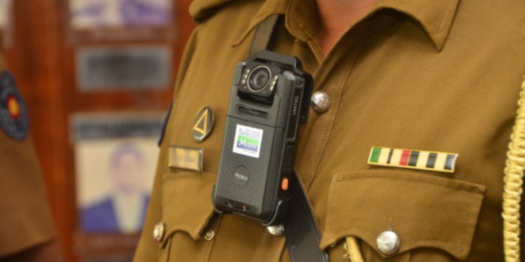 தமிழர் பகுதியில் திருடனை  மடக்கி பிடித்த பொது மக்கள்!