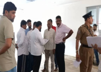 மரத்தில் ஏறிய சிறுமி மரணம்!