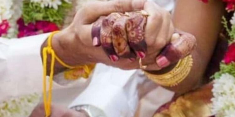 மணமகன் மயங்கி விழுந்ததால் நின்ற திருமணம்!