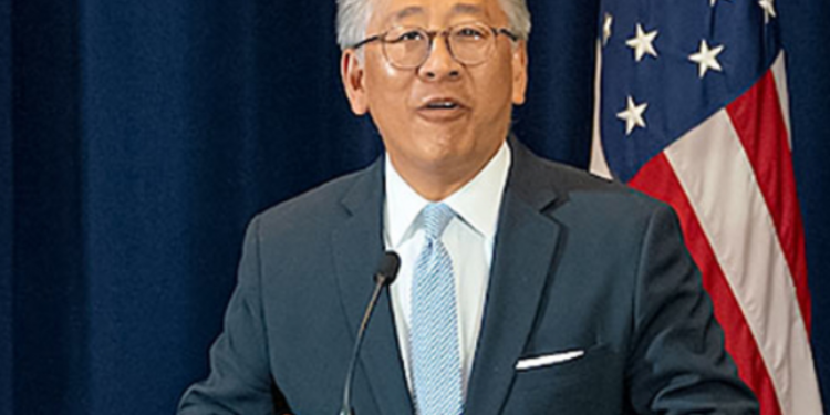 இலங்கை வந்தடைந்த அமெரிக்க உதவி இராஜாங்க செயலாளர்