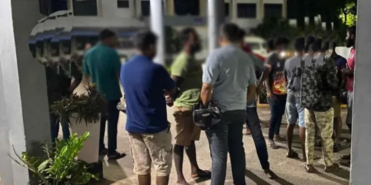 வவுனியாவில் வாள்வெட்டு சம்பவத்துடன் தொடர்புடைய ஜவர் கைது!