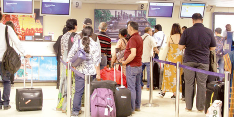 ஐரோப்பா செல்ல இருந்தவர்களை ஏமாற்றிய கும்பல்!