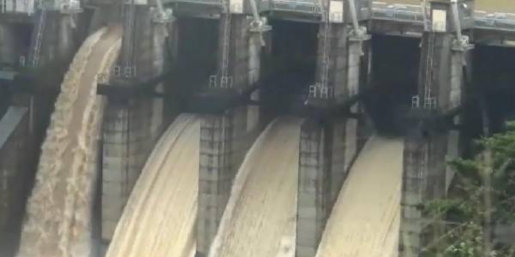 நீர்த்தேக்கங்களின் வான் கதவுகள் திறப்பு!