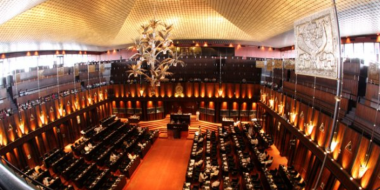 தங்களது கல்வித்தகமை சரிபார்ப்பிற்பிக்கு காத்திருக்கும் நாடாளுமன்ற உறுப்பினர்கள்!