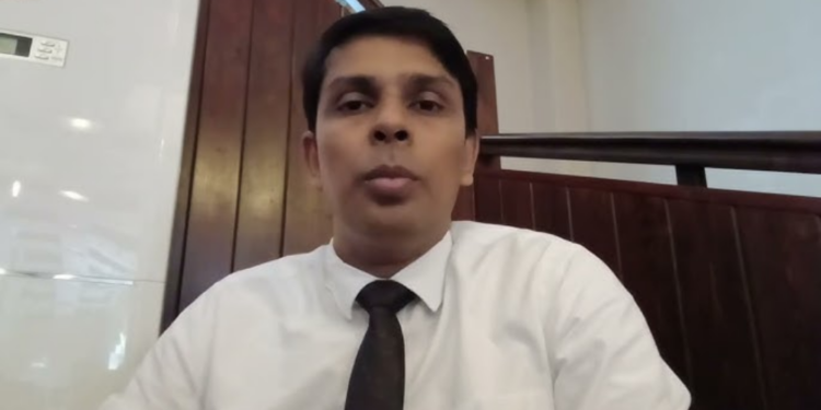 நாடாளுமன்றத்தில் கேள்வி எழுப்பிய அர்ச்சுனாவை இடைமறித்த சபாநாயகர் !