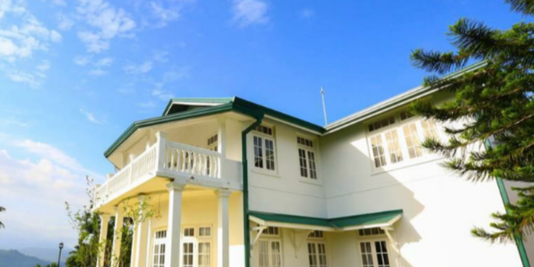 அமைச்சர்களின் சொகுசு வீடுகளை சுற்றுலா பயணிகளுக்கு வழங்கும் அரசு!