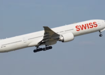 அவுஸ்ரேலியாவில் அவசரமாக தரையிறக்கப்பட்ட சுவிஸ் விமானம்!