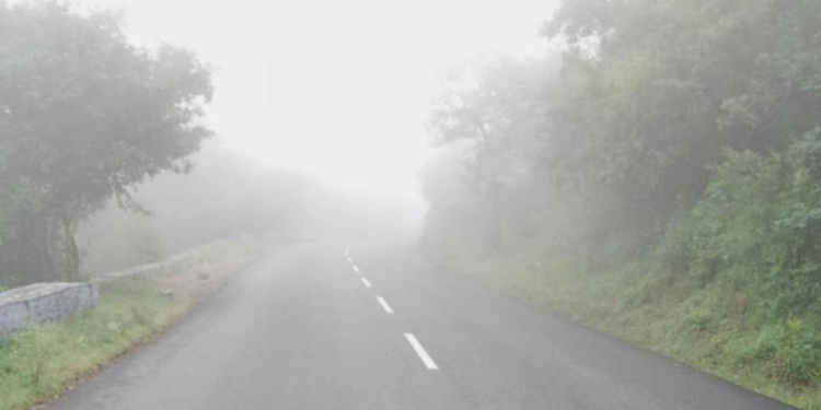 நாட்டின் பெரும்பாலான இடங்களின் பனிமூட்டம்!