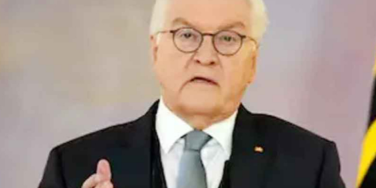 ஜெர்மனி நாடாளுமன்றம் கலைக்கப்பட்டது !