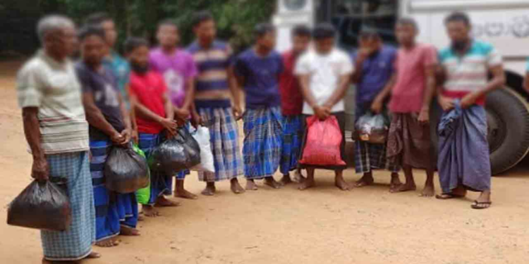 விளக்கமறியறில் வைக்கப்பட்ட 12 மியன்மார் அகதிகளும் உறவினர்களுடன் இணைப்பு!