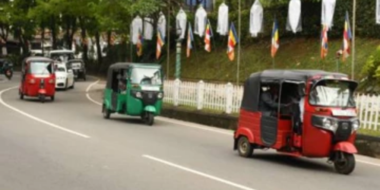 முச்சக்கரவண்டியில் போதைப்பொருள் விற்பனையில் ஈடுபட்டதாக கூறப்படும் நபர் கைது!