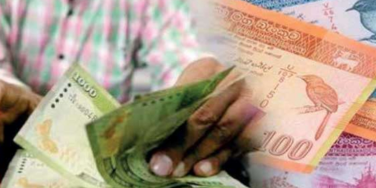 புதிய அரசின் வரிக் கொள்கையால் வங்கிகளுக்கு நெருக்கடி!