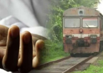 ரயிலில் மோதி இருவர் பலி!