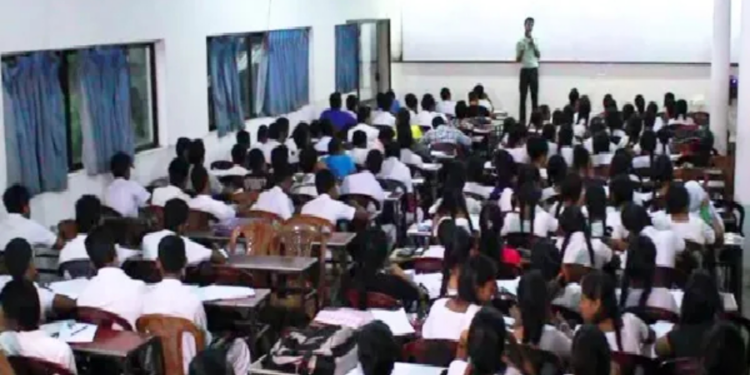 பாடசாலை ஆசிரியர்களுக்கு கடுமையாகும் கட்டுப்பாடுகள்!