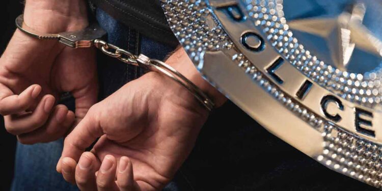 துப்பாக்கியுடன் ஒருவர் கைது!