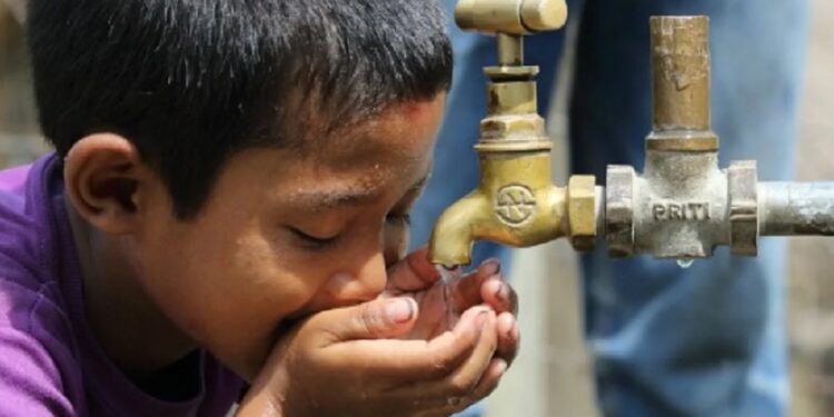 குழாய் நீரை சிக்கனமாக பயன்படுத்துமாறு அறிவுறுத்தல்!