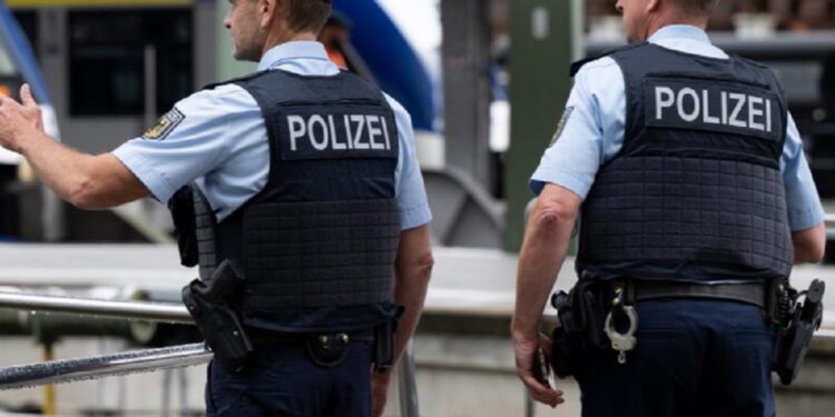 ஜெர்மனி கோர விபத்தில் பலியான சிறுமி!