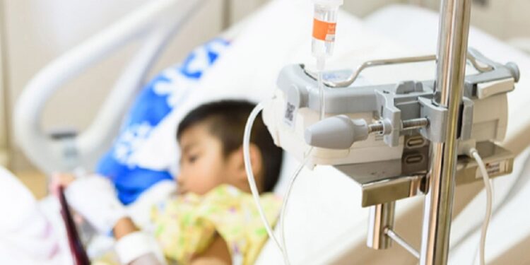 குளிர்பானம் அருந்திய தந்தை மகளுக்கு நிகழ்ந்த சோகம்!