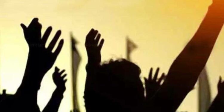 இன்றும் நாளையும் சுகயீன விடுமுறை போராட்டம்!