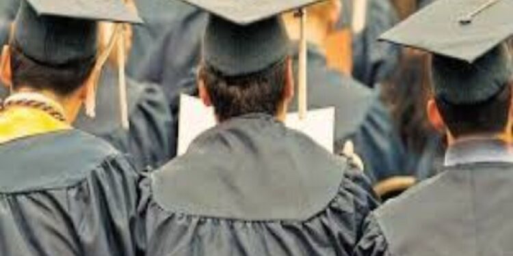 வாக்குகளுக்காக வேலையற்ற பட்டதாரிகளுக்கு பொய்யான வாக்குறுதிகளை வழங்கியது அரசு!