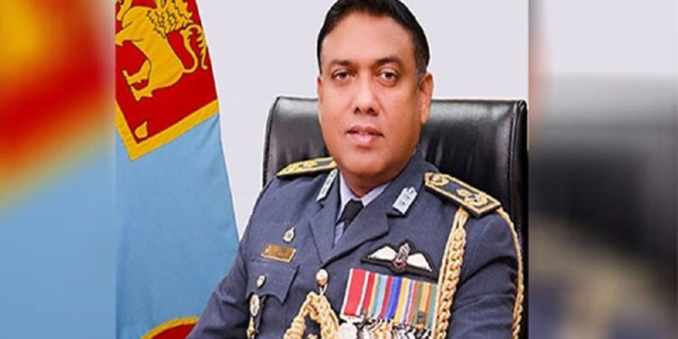 இலங்கை விமானப்படையின் புதிய தலைமைத் தளபதியாக எயார் வைஸ் மார்ஷல் லசித சுமனவீர