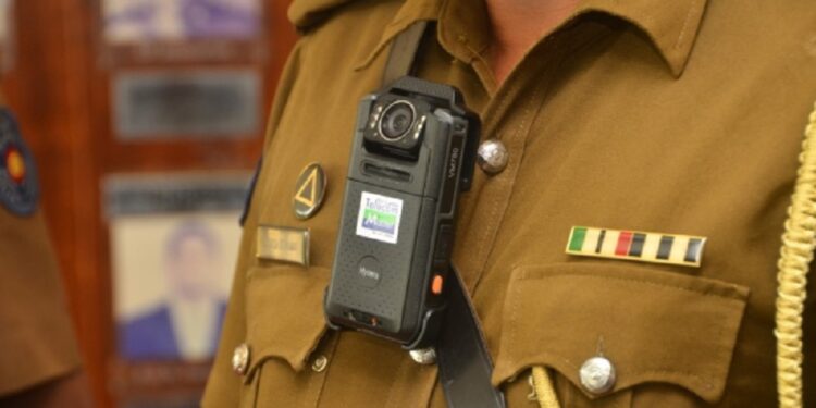 மாத்தறை வெலிகம பொலிஸ் நிலையப் பொறுப்பதிகாரி ஒருவர் பணியிடை நீக்கம்!