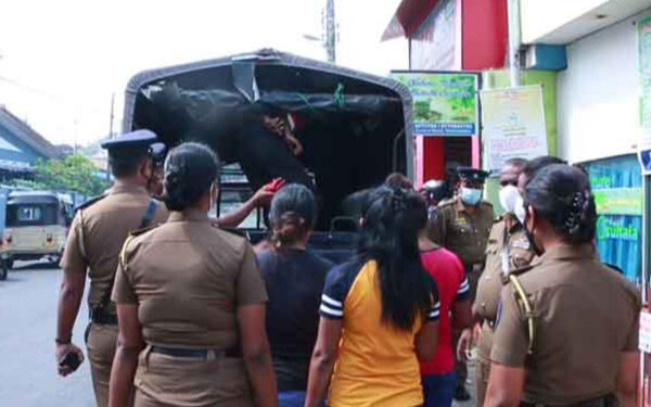 சுற்றுலா விடுதி என்ற பெயரின் இயங்கிய விபச்சார விடுதி முற்றுகை!