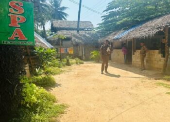 தமிழர் பகுதியில் விபச்சார விடுதி முற்றுகை!