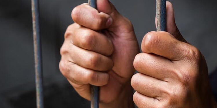 முகநூல் ஊடாக 450 லட்சம் ரூபாய் மோசடி!