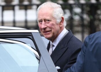 பிரித்தானிய மன்னர் 3ஆம் சார்ள்ஸ் வைத்தியசாலையில் அனுமதி!