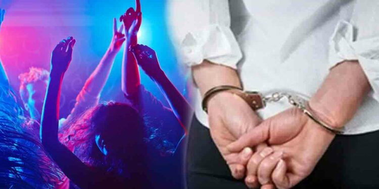 பேஸ்புக் விருந்து 76 பேர் கைது !