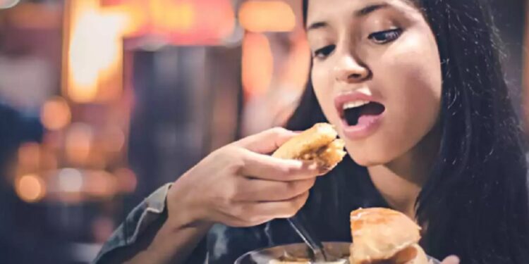 கோடை காலத்தில் மறந்தும் கூட சாப்பிடக் கூடாத உணவுகள்!