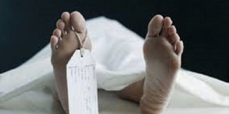 யாழில் வீதியில் மயங்கி விழுந்த பெண் மரணம்!