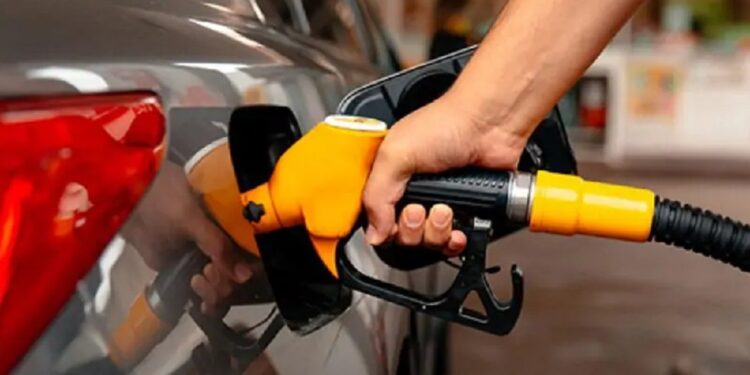 எரிபொருள் நிலவரம் தொடர்பில் வெளியாகிய செய்தி!