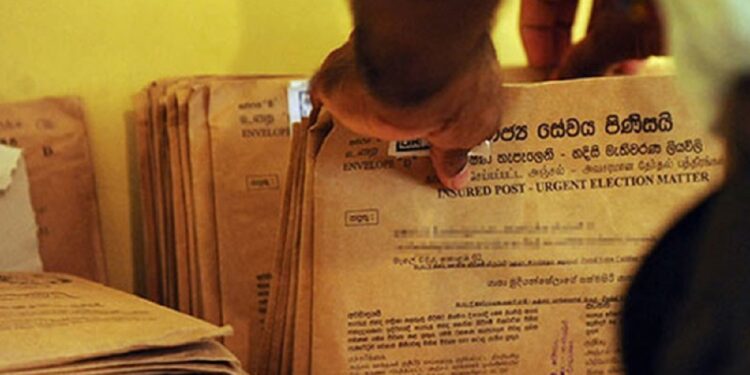 தபால் வாக்குச் சீட்டுகள் விநியோகம்  தொடர்பில் வெளியாகிய செய்தி !